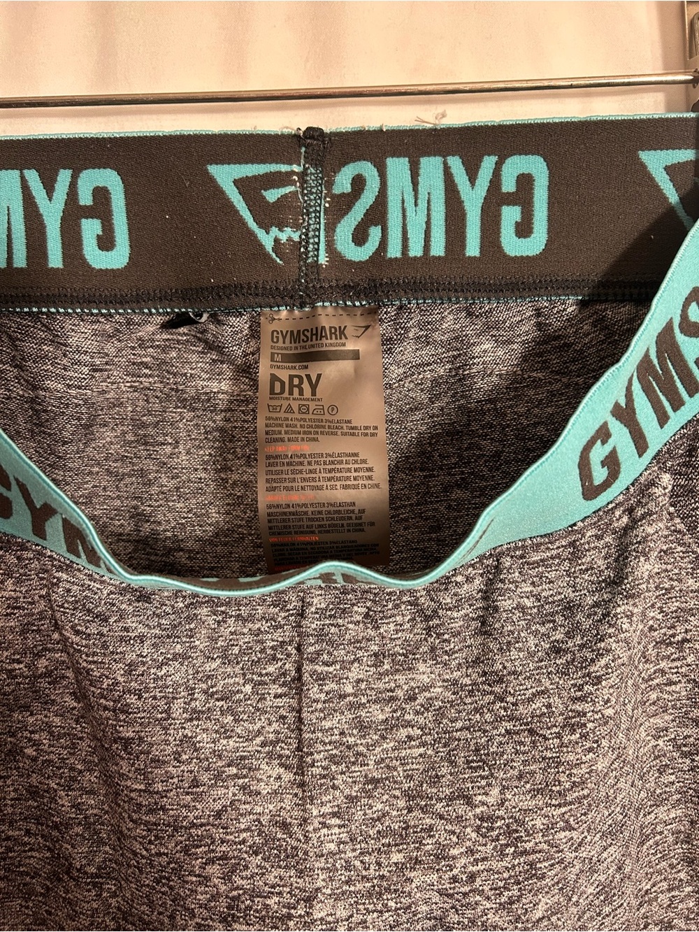 Gymshark Grey Seamless Leggings with Teal Logo Waistband - Picture 3 of 3